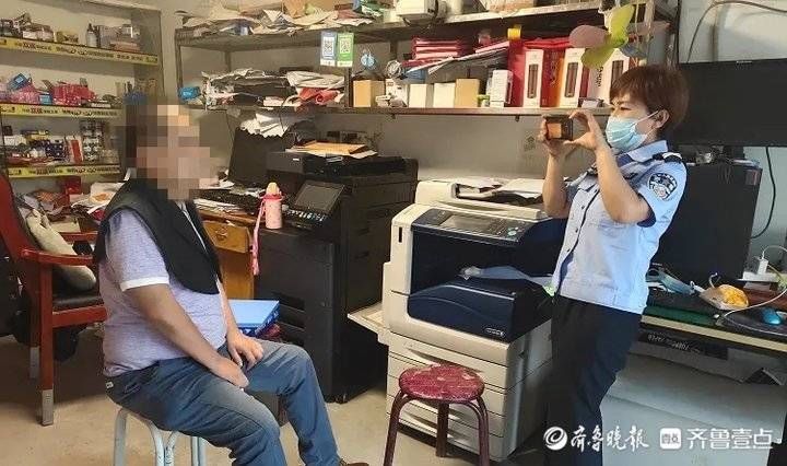 时许|帮找手机、上门办证、救助安置…… 这些“警事”很暖心