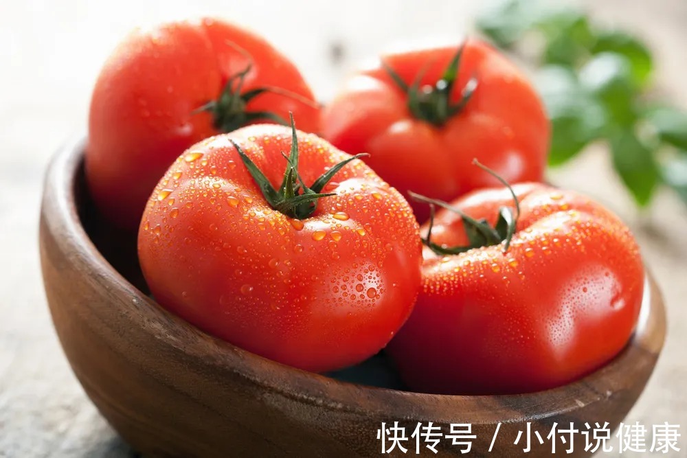 头晕脑胀|经常头晕脑胀，小心大脑“缺血”了，2个动作帮你快速缓解