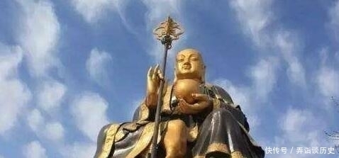 世上|世上有两种人,不用拜佛,佛菩萨也会保佑他