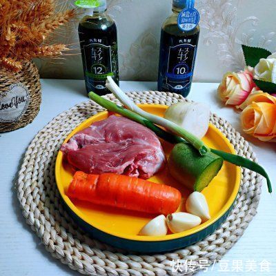 告诉你3个诀窍，在家也能做出五彩牛肉丁