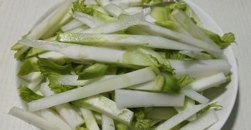 中薪|它是蔬菜之王,比鸡蛋都贵,多做给孩子吃,提高抵抗力,体格壮