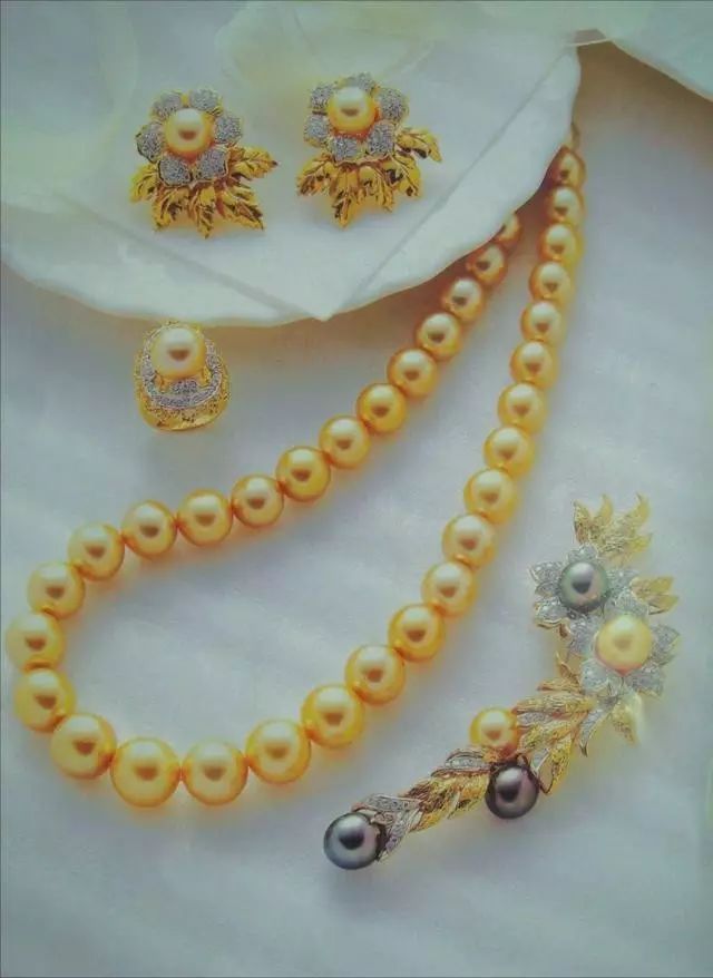 欧泊|下雨天最好别戴这些珠宝！