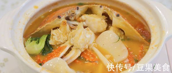 降温天一定要喝碗热乎乎的「梭子蟹年糕汤」，啊啊啊鲜到掉眉毛