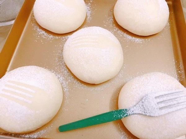 馅料|馅料十足的冰面包，面包的创意新吃法，好做又好吃