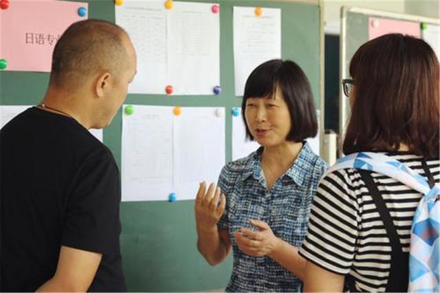 坑娃|爸爸姓“刘”,给孩子取的名字被吐槽“奇葩”,网友:谐音坑娃