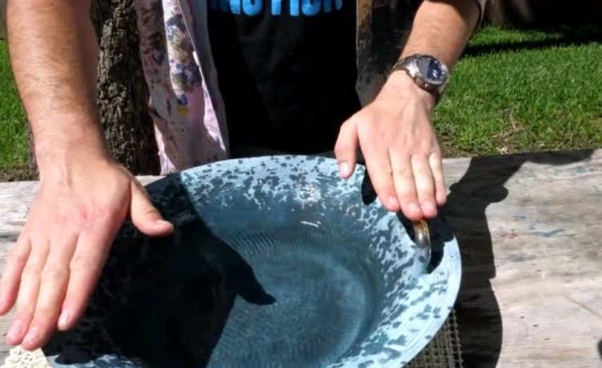 古人|中华文物“龙洗”,为什么一搓就会喷水?看完佩服古人的智慧