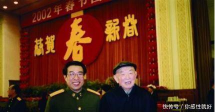 英雄事迹|他是才华横溢的军事天才,47岁当上将军,英雄事迹被拍成《雪豹》!