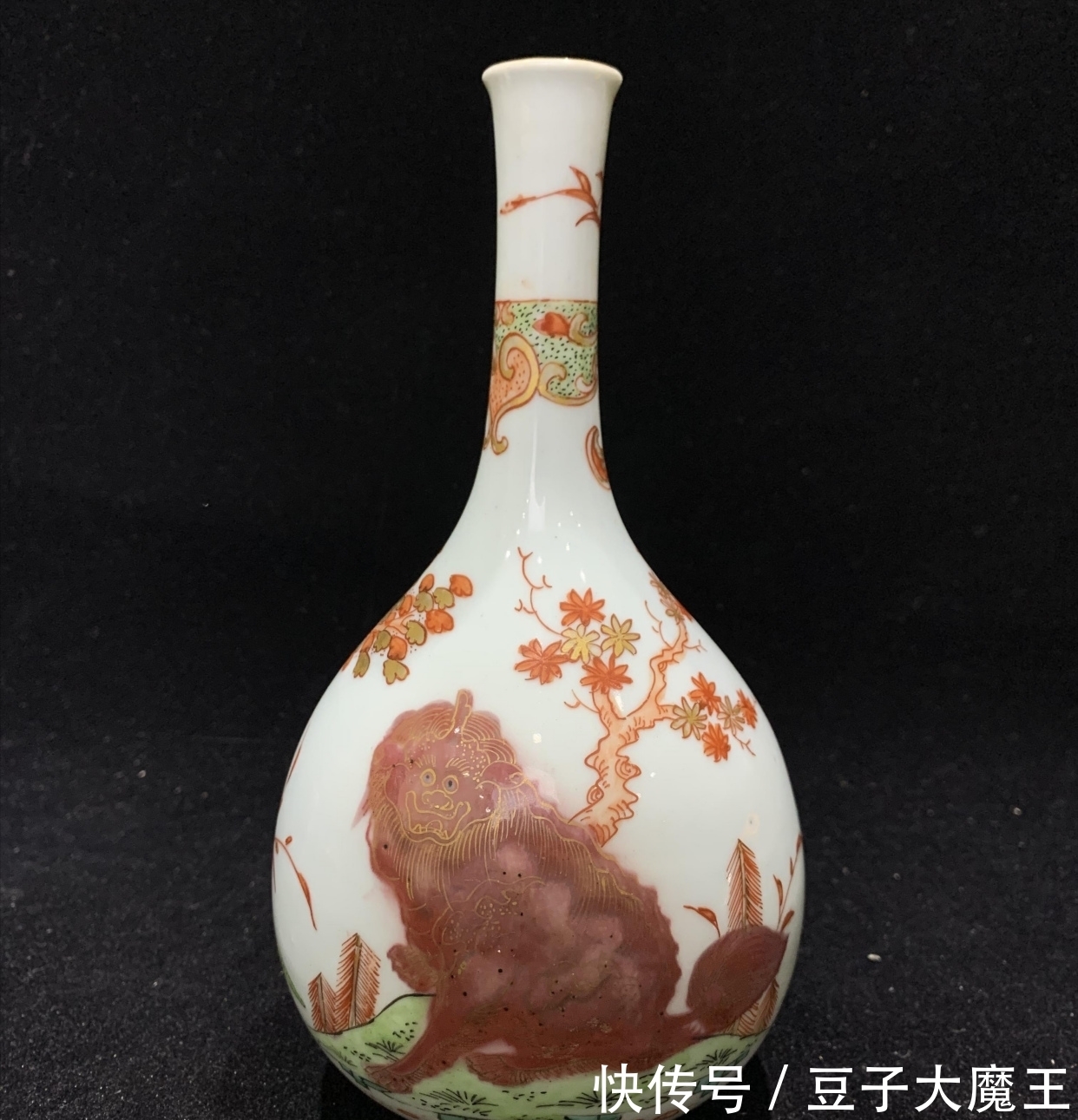 康熙&崔凯:青花釉里红胆式瓶,不可多得