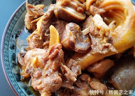 不管炖啥肉，记得加点它，半小时就炖熟，汤汁香浓，肉质软烂