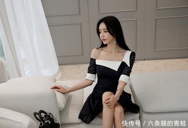 黑色|韩国模特孙允珠韩版白色领子拼接黑色镂空斜肩收腰连衣裙网拍