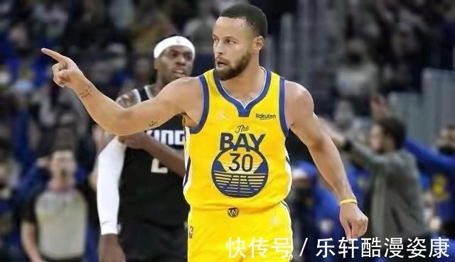 后卫群|都说库里是无球高手,其实除了超高的球商之外,就是他的奉献精神