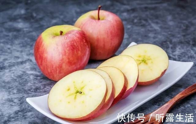 总胆固醇|高血脂的“死对头”已找到，3种水果没事多吃点，血管能一通到底