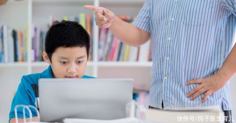 有用|‘打’才有用!带孩子去厕所打一打就会乖了,以后孩子就不敢了?