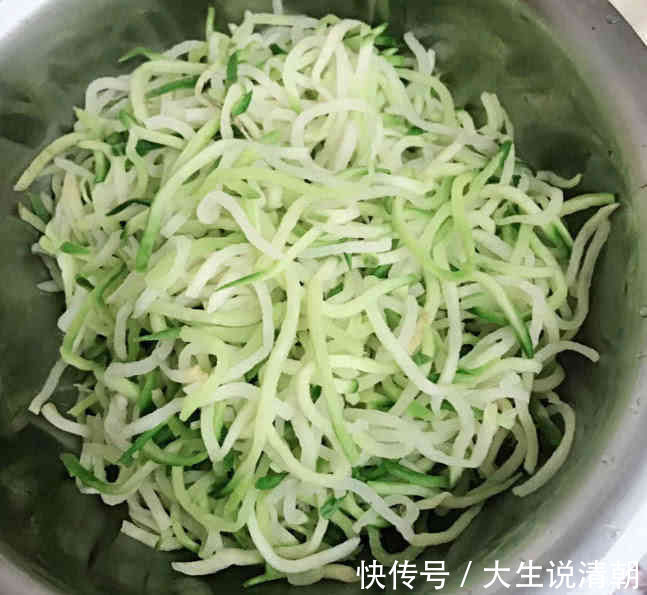 萝卜丝|天冷不吃它可惜了,5毛钱一斤,清肠又养颜,低脂瘦身,淡化雀斑
