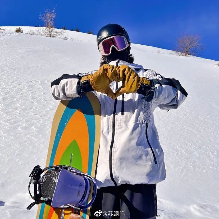 冬奥|谷爱凌和冰墩墩的雪场，才是真时髦阵地