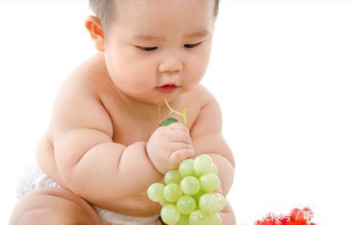 受伤|同样是长胖,“奶粉胖”和“母乳胖”差距大,弄错了受伤的是宝宝