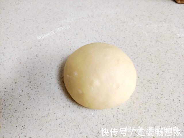 吐司|用这方法做的吐司拉丝效果更好，因为放了红豆沙，放三天也很软