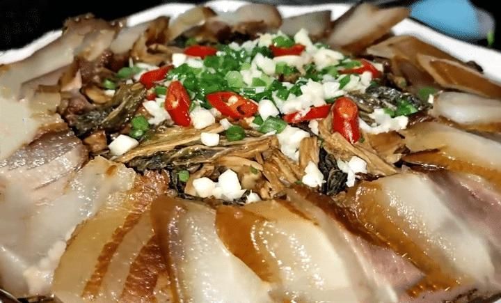 天冷了，少吃牛羊肉多吃它，锅中一蒸，鲜嫩入味，好吃不油腻