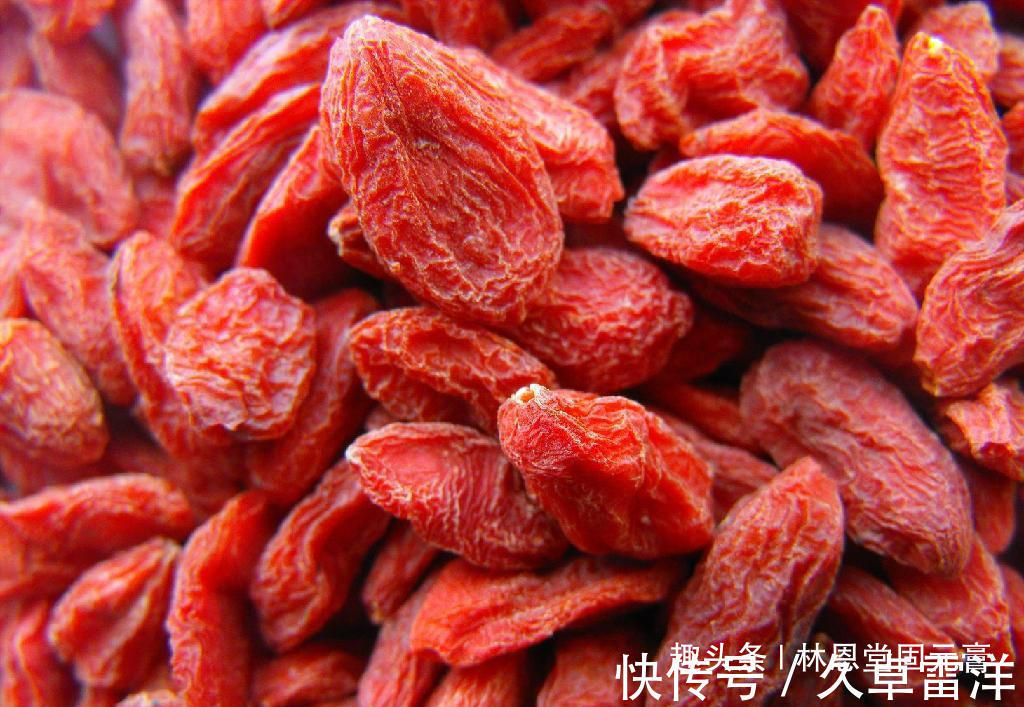 强身健体|枸杞与它是“天生一对”,连喝3天,不仅把肾填满了,肝也干净了