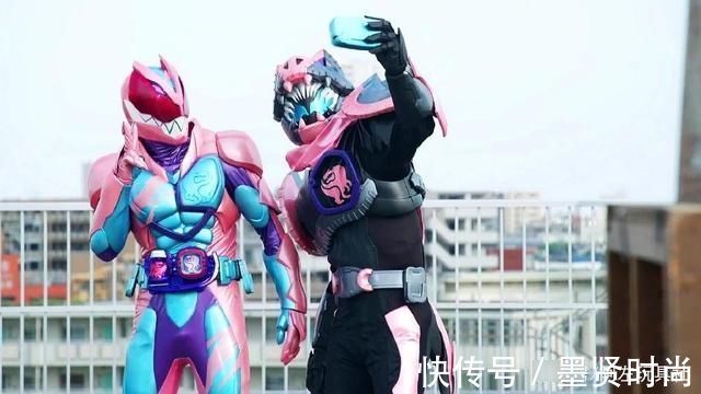 存在感|存在感過低的dx玩具?假面騎士revice手機手槍情報公開