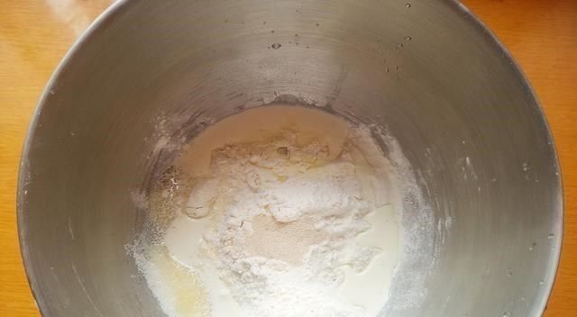 黄油|1次发酵,也能做出柔软拉丝的面包,即使放置3天也不硬,绵软十足