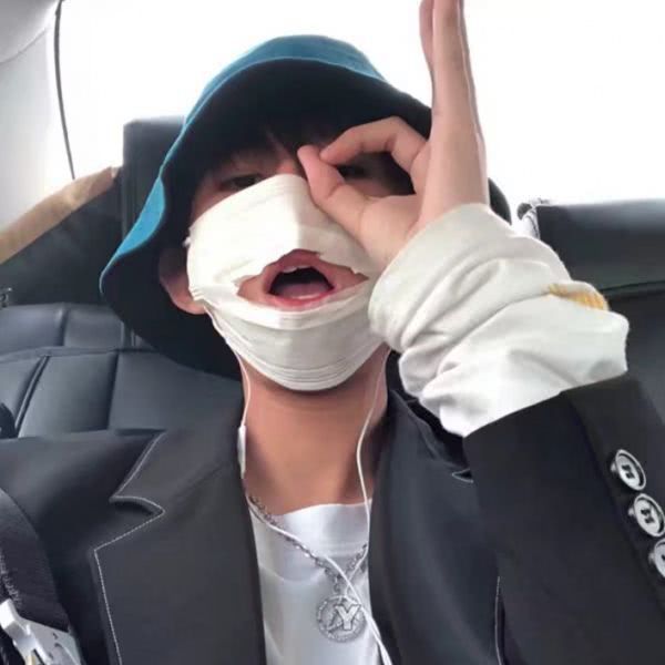 小穎|神仙·男生頭像丨留給世界的只能是背影