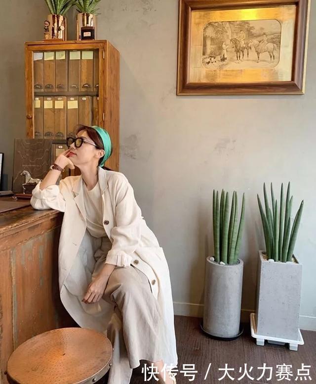 下周穿什么,想穿出30岁女人的优雅,这些气质搭配,你该看看