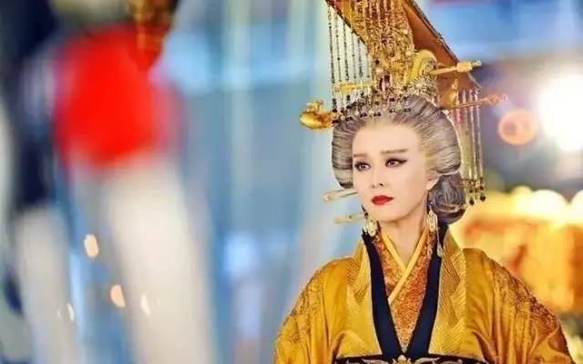 中国历史上|武则天PK慈禧,谁的书法更霸气?