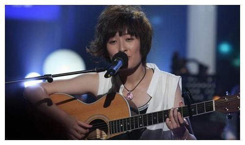 破音|這些歌手現(xiàn)場太慘，跑調(diào)破音，第一名無可爭議