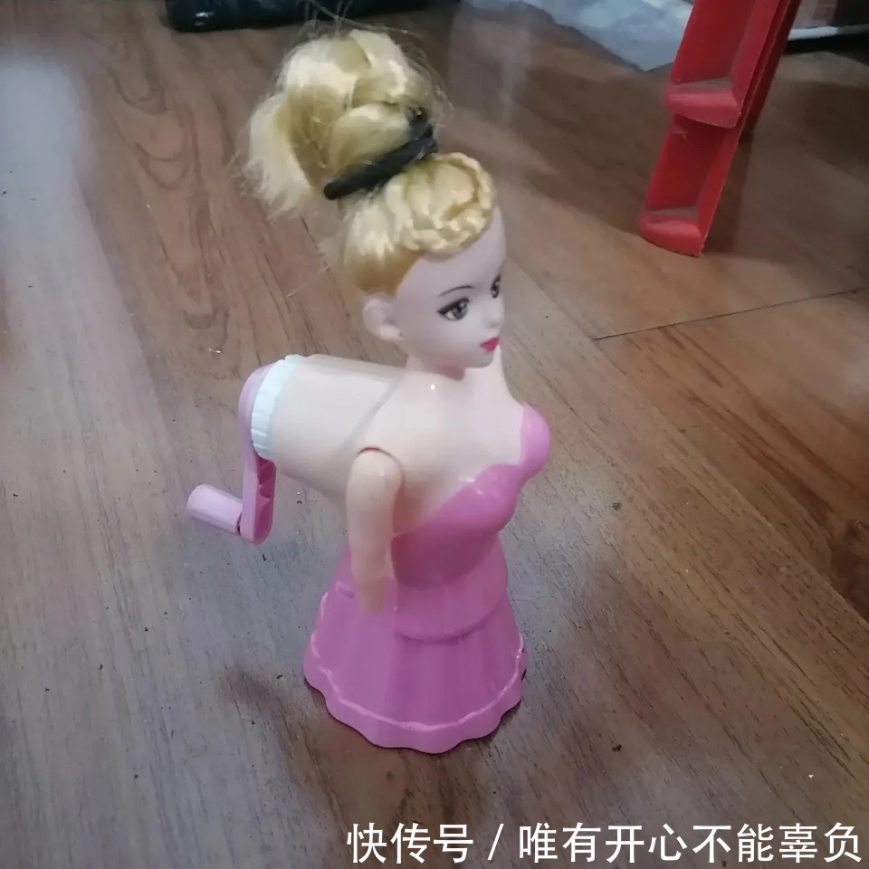 |今日段子:看看我的双标父母!