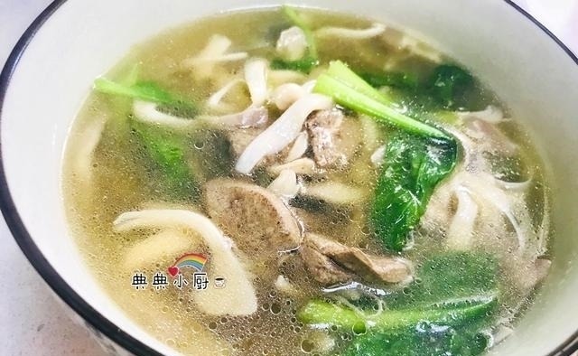 平菇|猪身上便宜又好吃的部位,煮汤越喝越香,是最好的食补食材