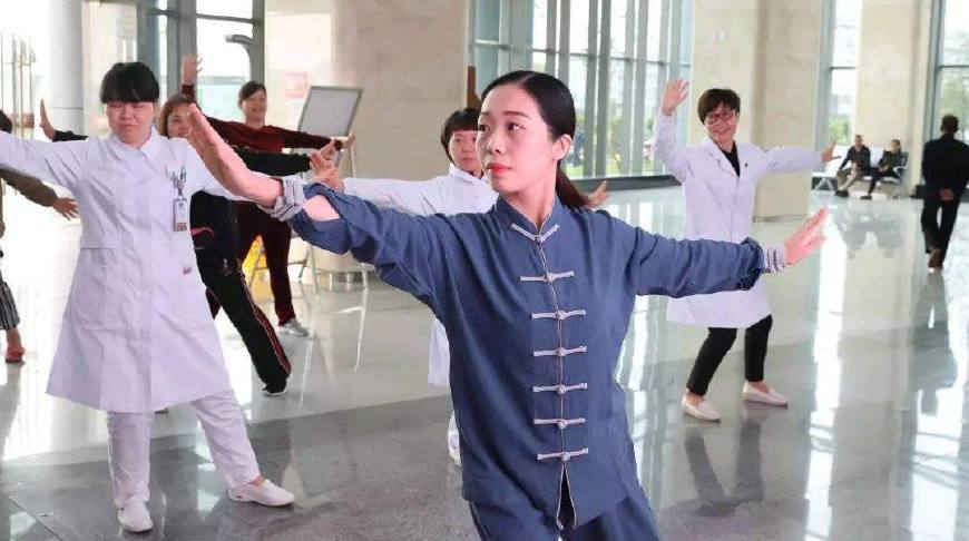 筋骨皮|想长寿,常吃4种食物,多做1个运动,补中益气,有助延年益寿