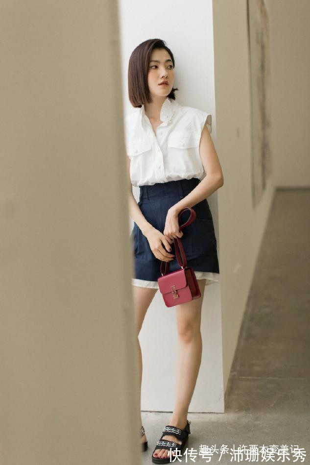 饱和度 女人不管年纪多大,买短袖要记住这三不要,俗气廉价,谁穿谁丑!