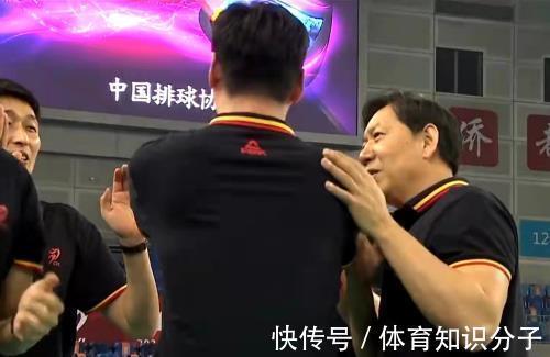 李盈莹|中国女排新帅已内定?3条正规视频透露重要信息,很有可能就是他了