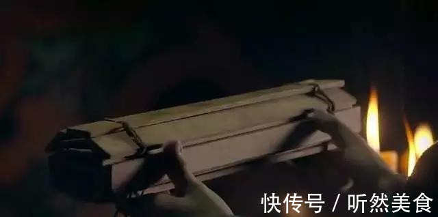 竹简!一千多年前,一本被盗墓贼带出的惊世史书,彻底颠覆了中国的历史