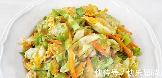 最近孩子迷上吃它，这三样搭配炒一锅，清淡解油腻，对视力有帮助！