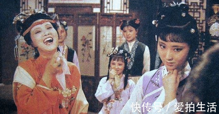 林怼怼#王熙凤如此精明,为何拿戏子取笑林黛玉她比宝玉更懂黛玉