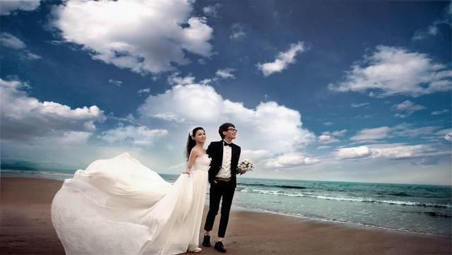 锥子脸 反差婚纱照被吐槽,P图前后差别很大,网友:婚礼上能认得出来吗