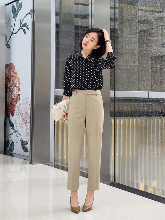 搭配|“上班”穿什么衬衫好看?波点衬衫、蓝色衬衫搭配指南,高级洋气