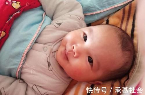 宝宝|孩子睡得太好不全是好事,4种情况要及时叫醒,对孩子发育无益