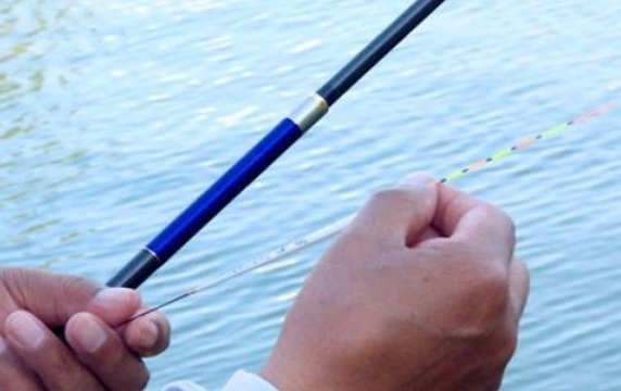 钓浮其实不简单,钓鱼老司机浅谈钓浮调漂技巧,快来学学