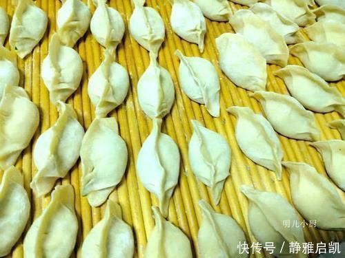 搅拌均匀|韭菜和它是绝配,包饺子尤其好吃,又鲜又香不油腻,孩子吃上瘾