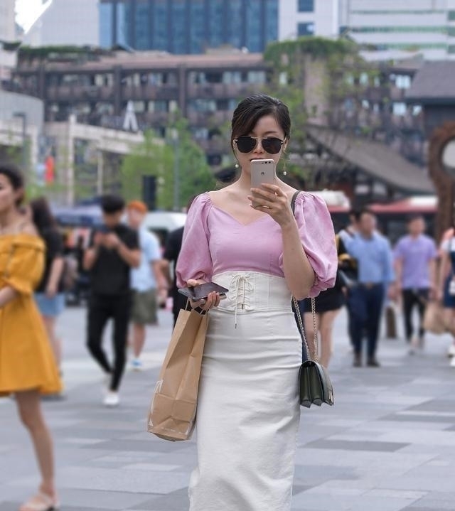 胳膊 宫廷泡泡袖,营造出高级质感!