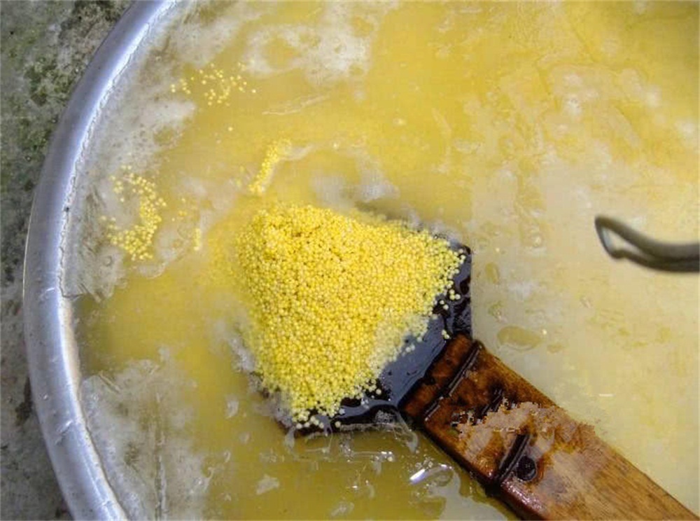 糯小米酒的酿制方法是什么?有哪些功效与作用?