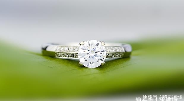 性价比|新款钻戒有性价比吗？新款做工好还是老款好？钻戒品质怎么看