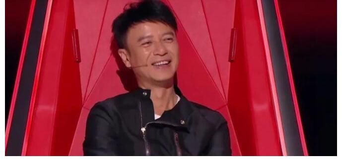 中国好声音|《好声音》开播,李克勤竟遭谢霆锋没完没了的打电话,原因笑翻全场