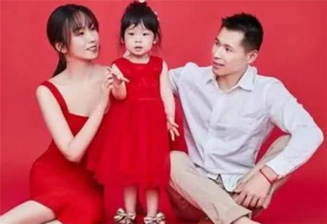 奥运冠军张成龙,出身普通却被富婆倒追,如今身价过亿生活甜蜜