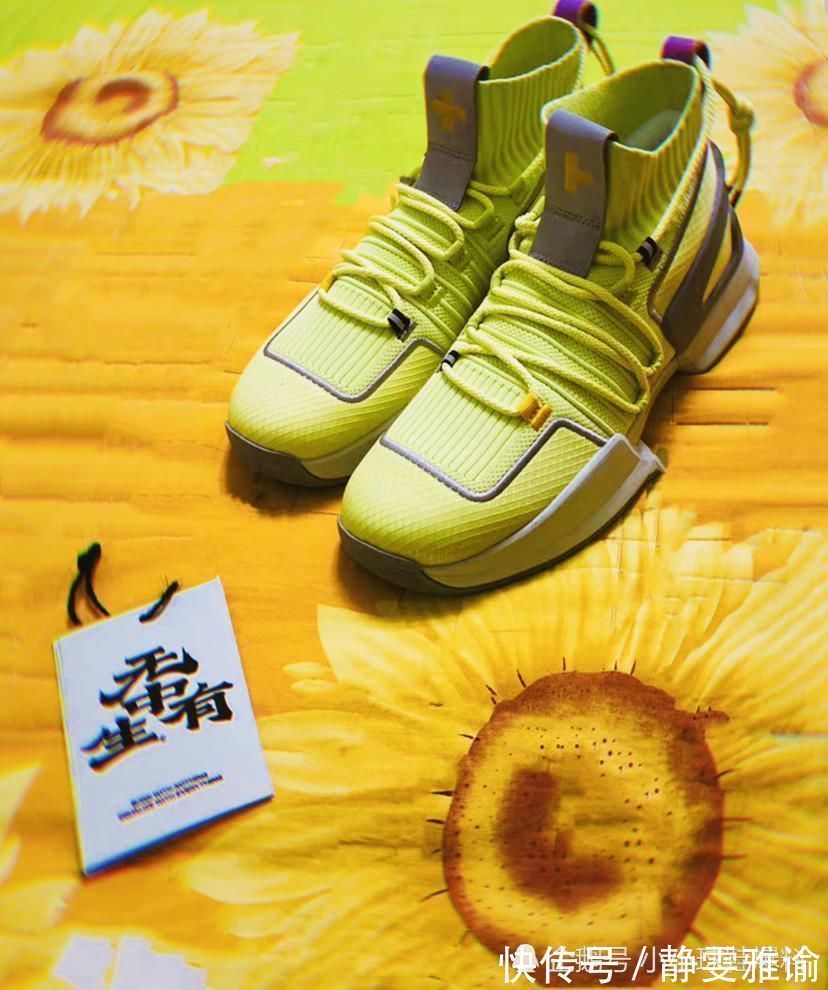 beta 无中生有真香系列篮球鞋,双层缓震,标志彰显球鞋品牌!