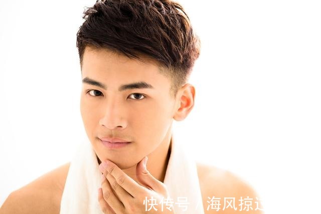 打理 为啥理发师都喜欢理“两边剪短”的发型有三个优点，建议了解下！