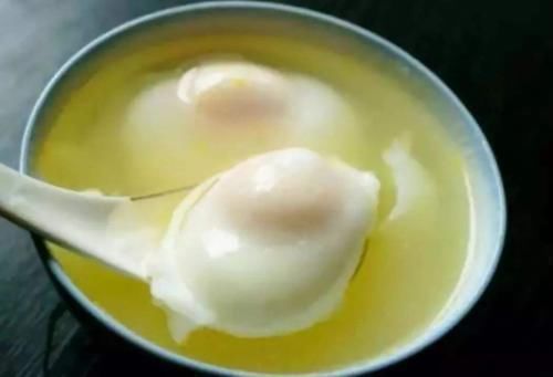 温水|煮荷包蛋,有人开水下锅,有人温水下锅多加1步,个个滑嫩圆溜